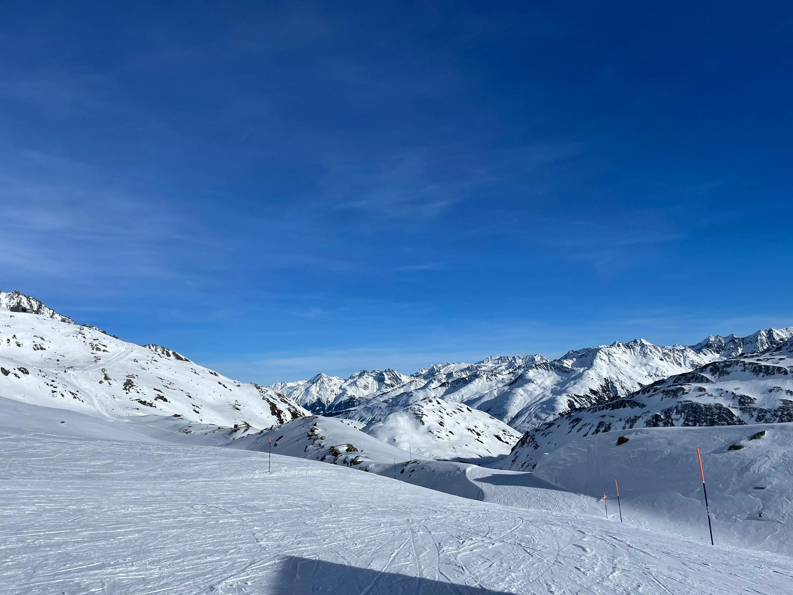 Berge mit Schnee